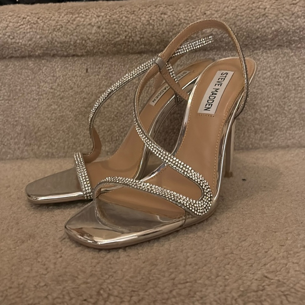 Steve Madden Silver Strappy Heels